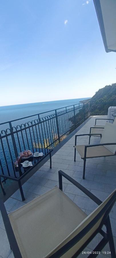 La Timpa Villa Acireale Luaran gambar