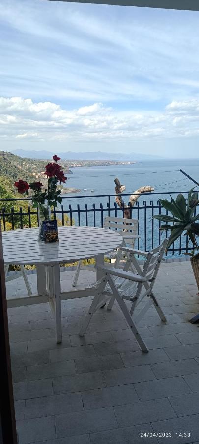La Timpa Villa Acireale Luaran gambar