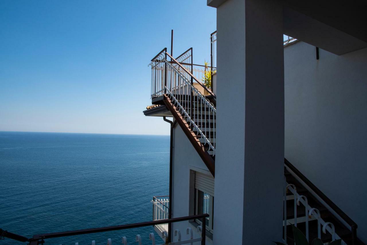 La Timpa Villa Acireale Luaran gambar