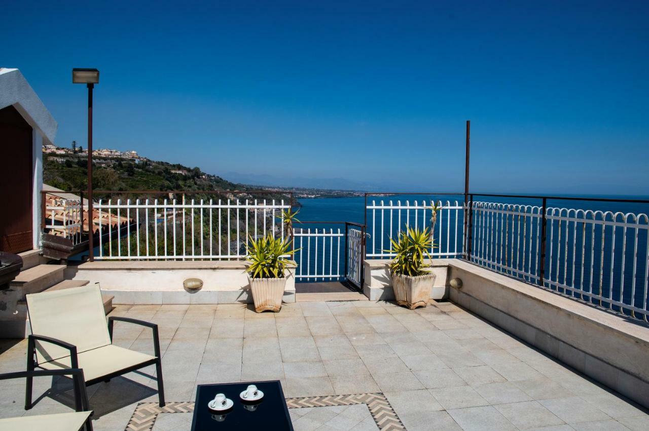 La Timpa Villa Acireale Luaran gambar
